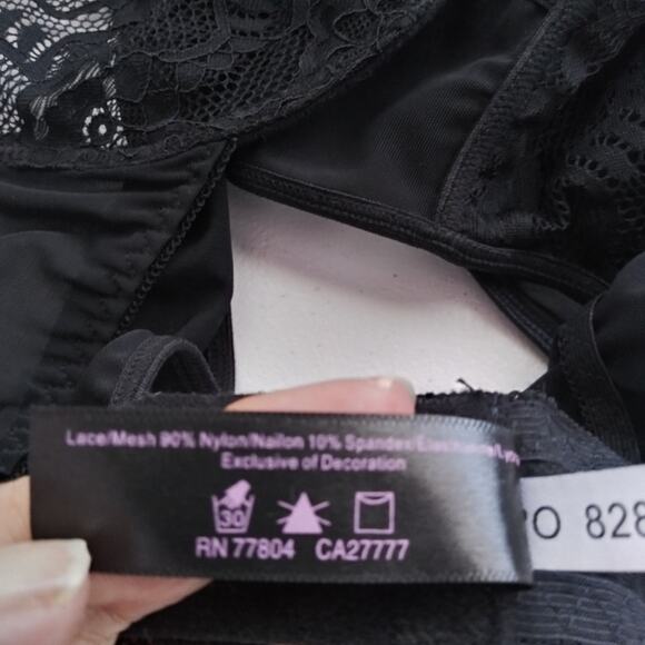 Dreamgirl Black Lace High Neck Bralette Underwire Size XL - Picture 6 of 7